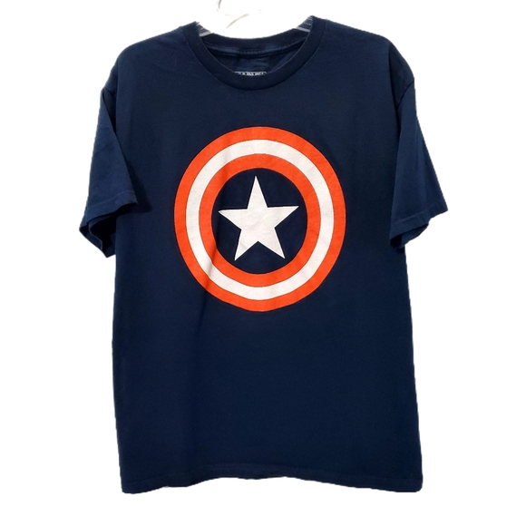 Captain America T-shirt - Picture 1 of 3